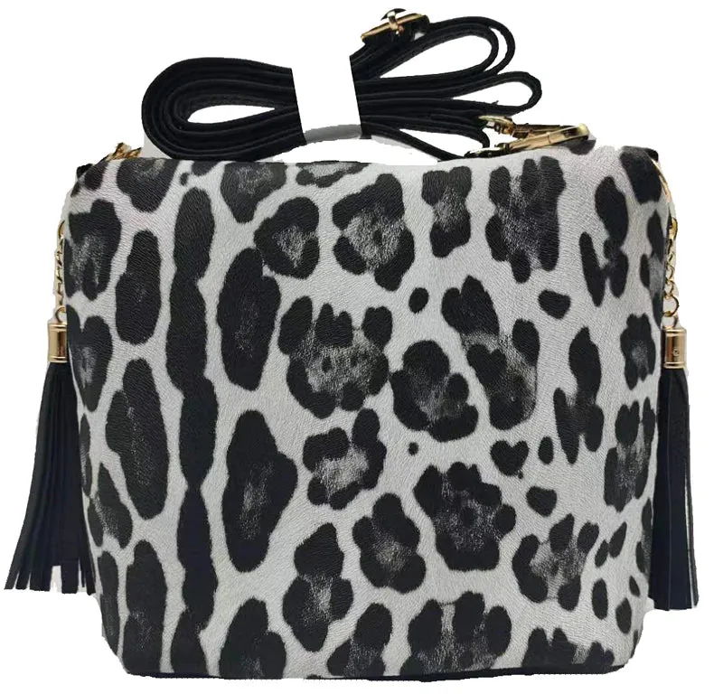 A8008 Crossbody Bag w/ 2 Side Tassel Zippers