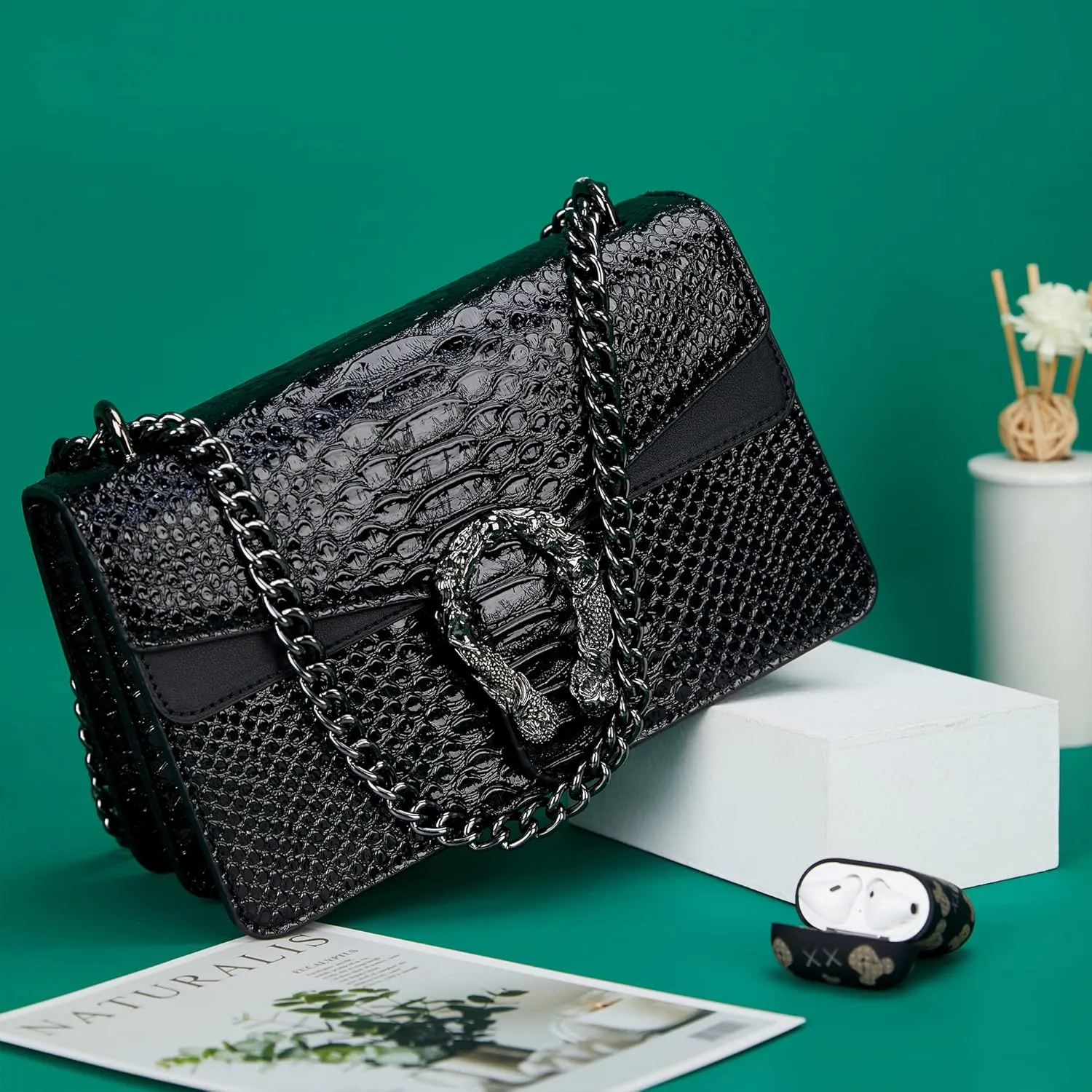 Aiqudou Crossbody Bag and Satchel Purse for Women - Fashion Snake Print Chain Purse Luxury PU Leather HandBag