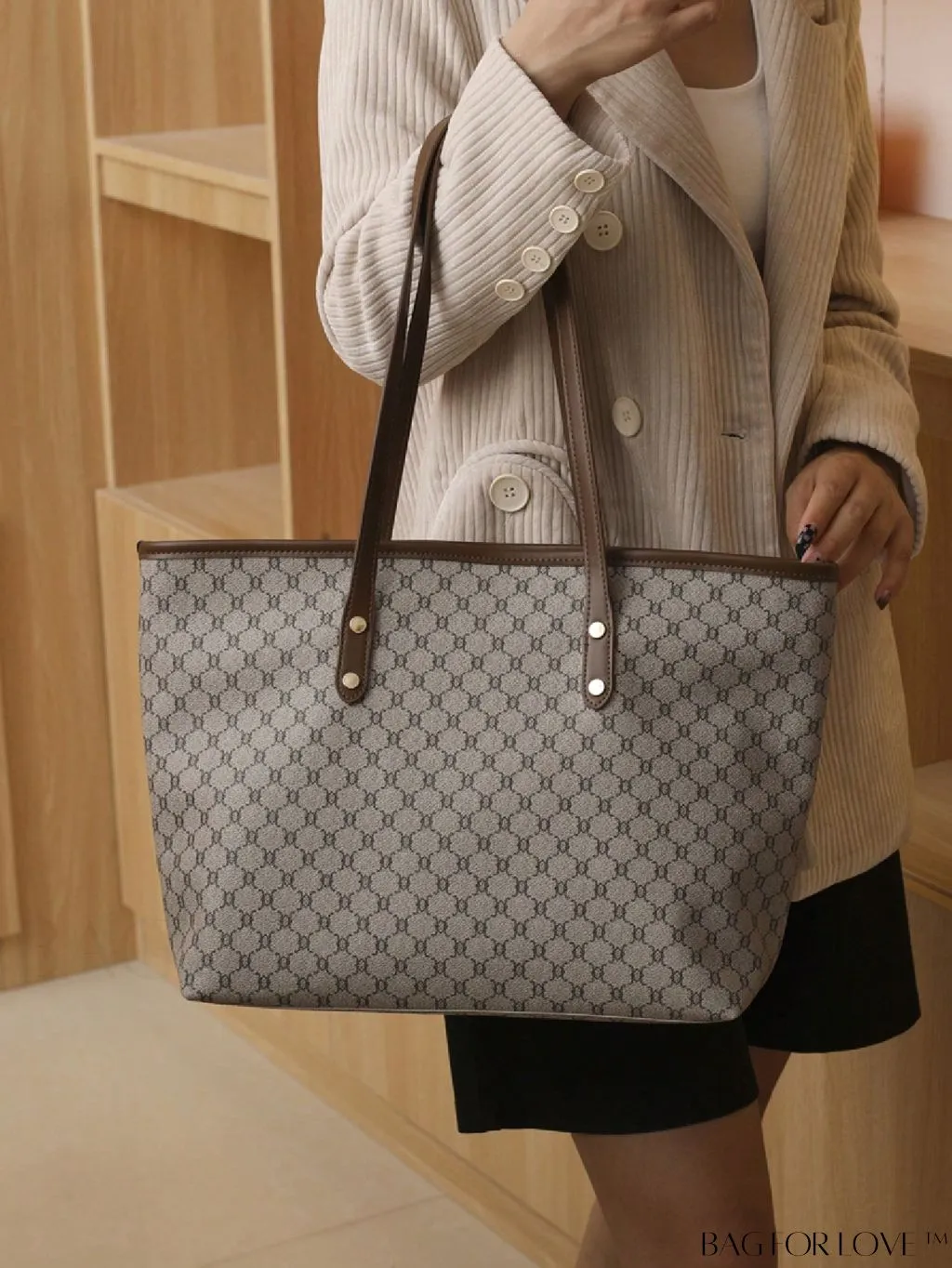 BagForLove - Large Capacity Elegant Geometric Pattern Shoulder Tote Bag with Stylish Design