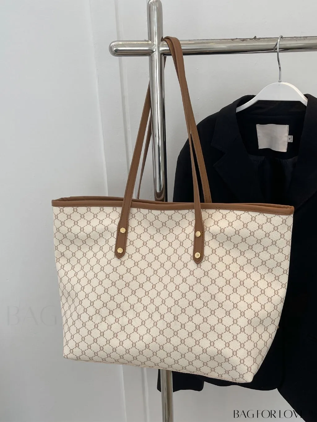 BagForLove - Large Capacity Elegant Geometric Pattern Shoulder Tote Bag with Stylish Design