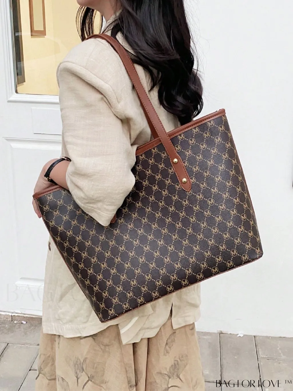 BagForLove - Large Capacity Elegant Geometric Pattern Shoulder Tote Bag with Stylish Design