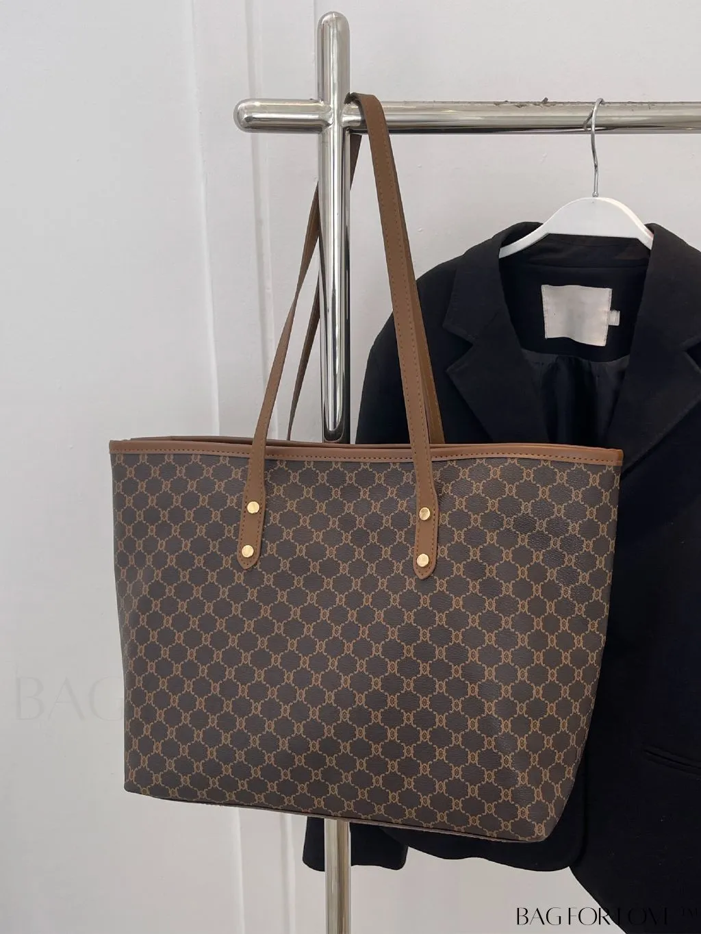 BagForLove - Large Capacity Elegant Geometric Pattern Shoulder Tote Bag with Stylish Design