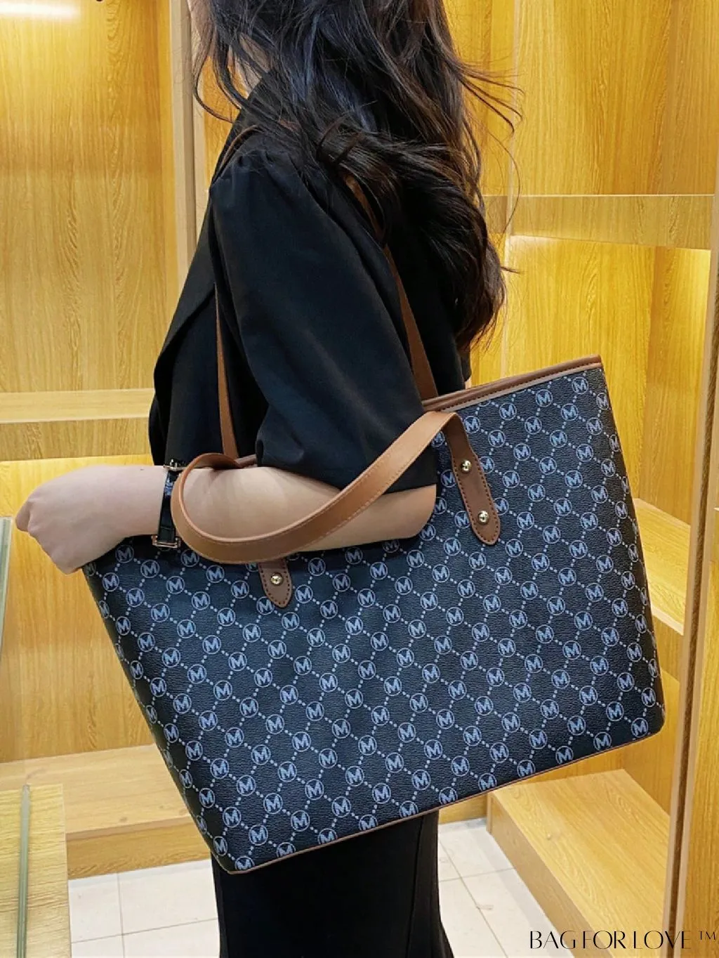 BagForLove - Large Capacity Elegant Geometric Pattern Shoulder Tote Bag with Stylish Design