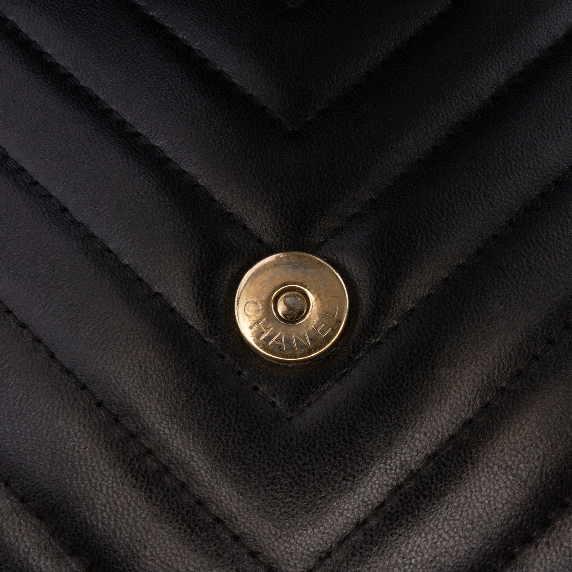 Black Chanel CC Chevron Lambskin Square Wallet On Chain Crossbody Bag