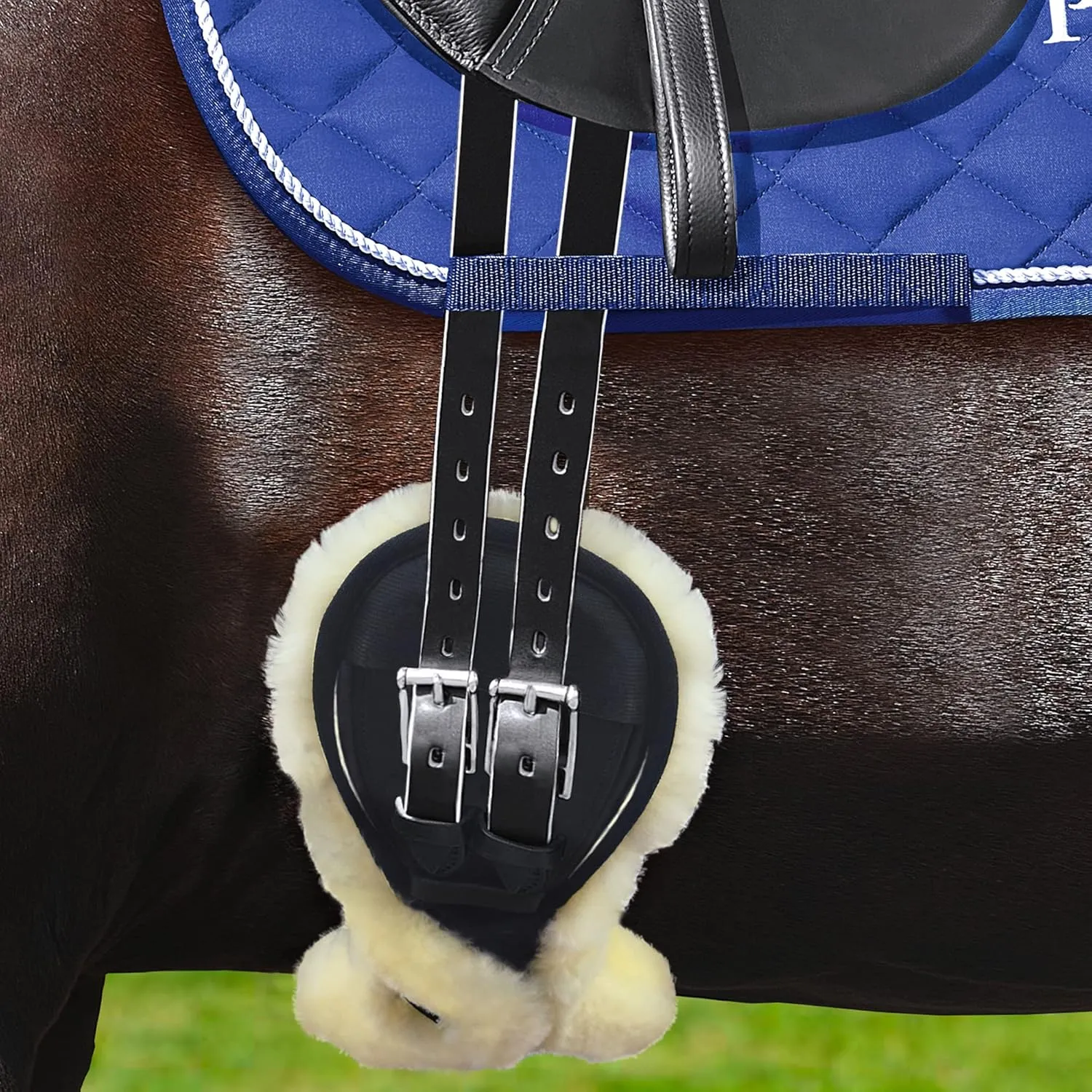 BLU Lambskin Cover for Dressage Girth Wave