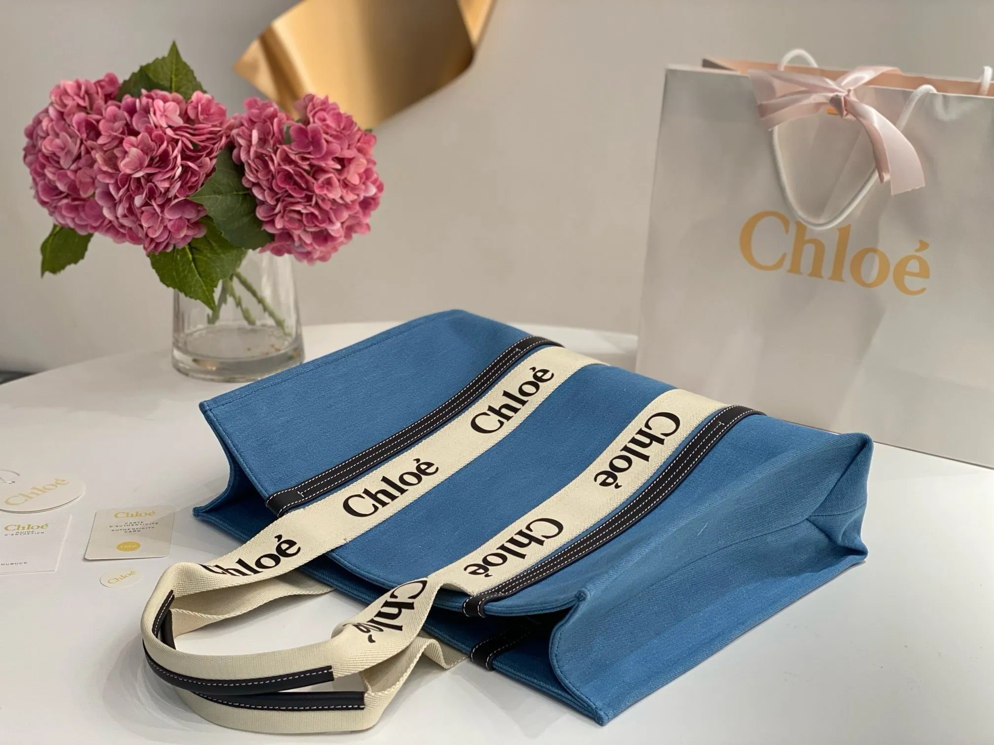 Ch1o Woody Tote Bag