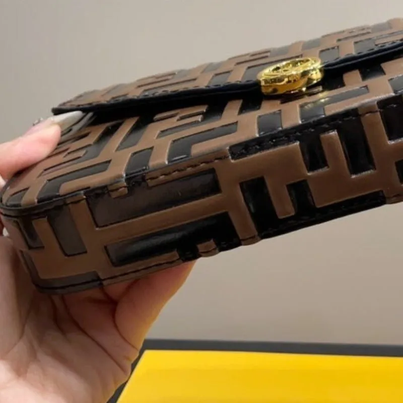 ESMEE - FF Wallet On Chain Brown