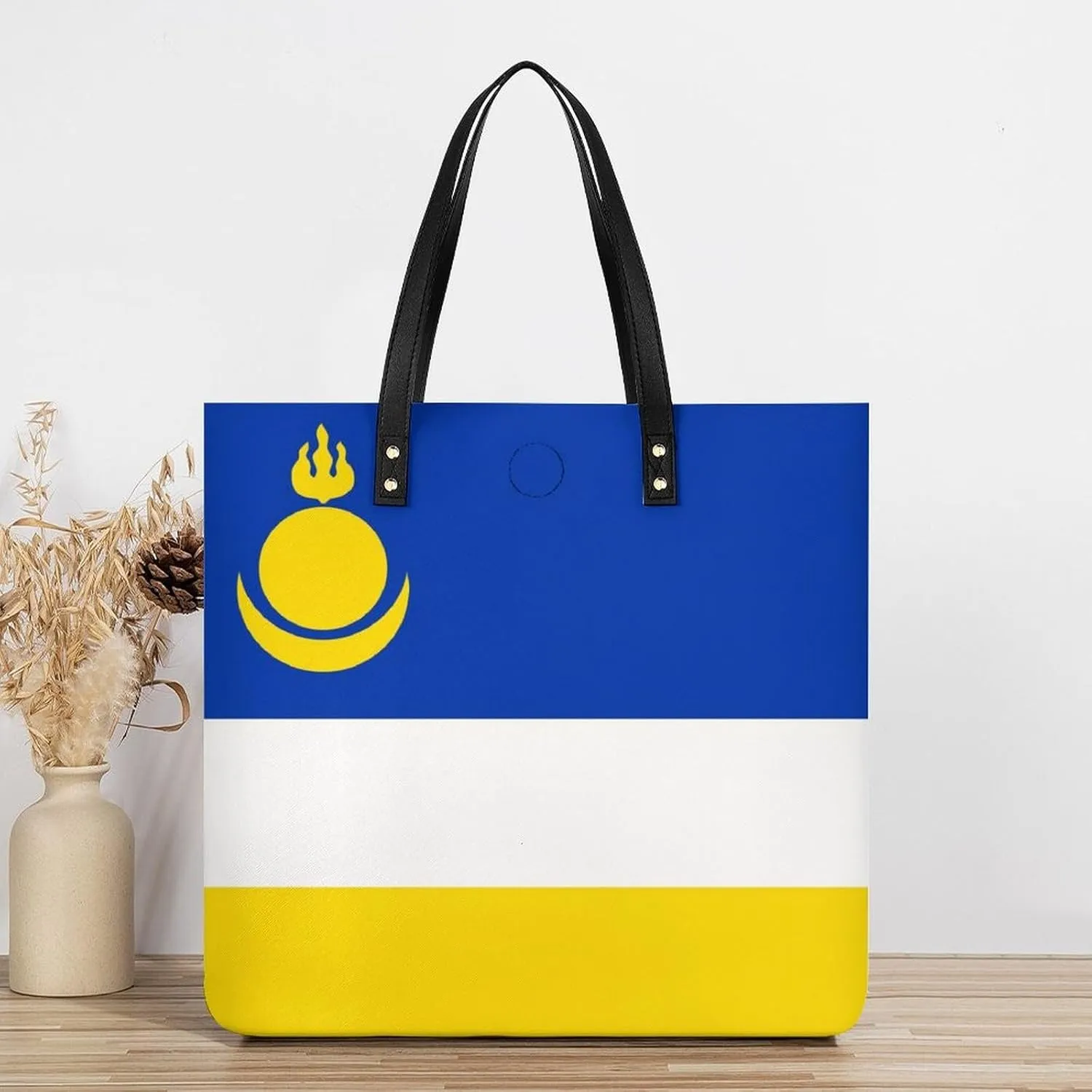 Fashionable Equatorial Guinea Flag Women's Shoulder Bag Large Capacity Leather Tote for Work and Leisure