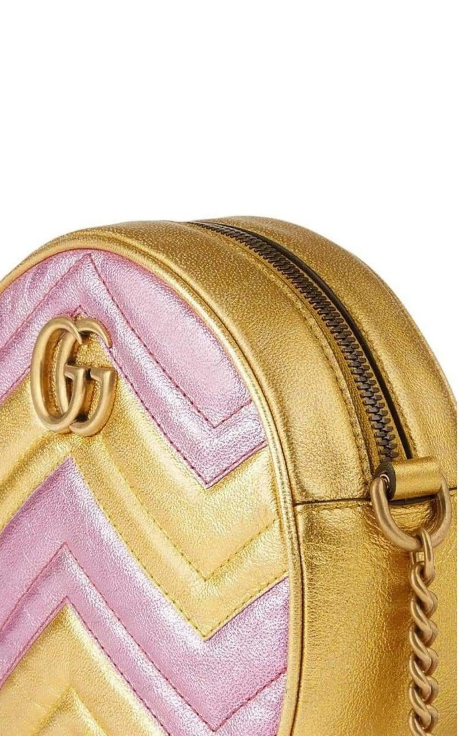 GG Marmont Round Shoulder Bag
