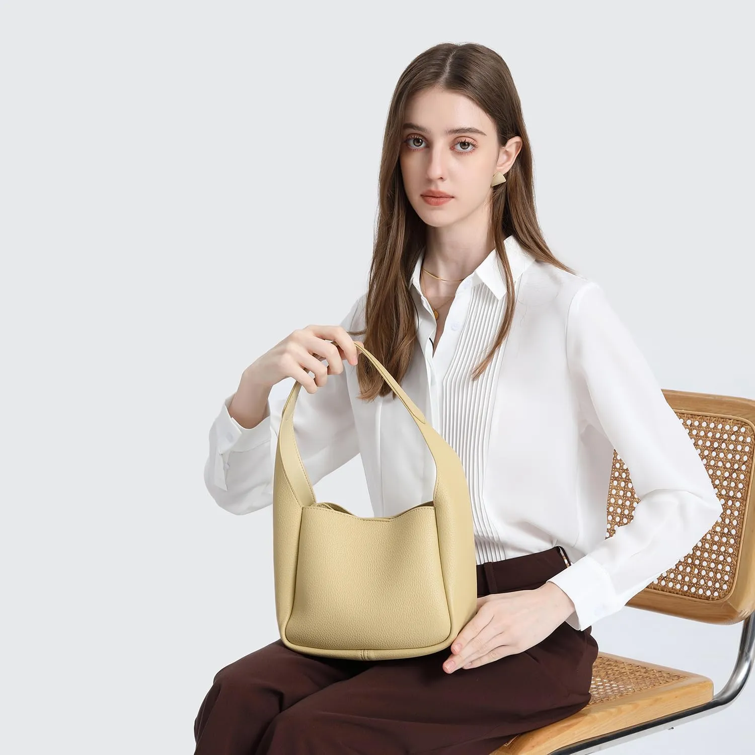 Handbag Chic Vegan Leather Tote Bag for Women Daily Carryall Magnetic Buckle Large Capacity