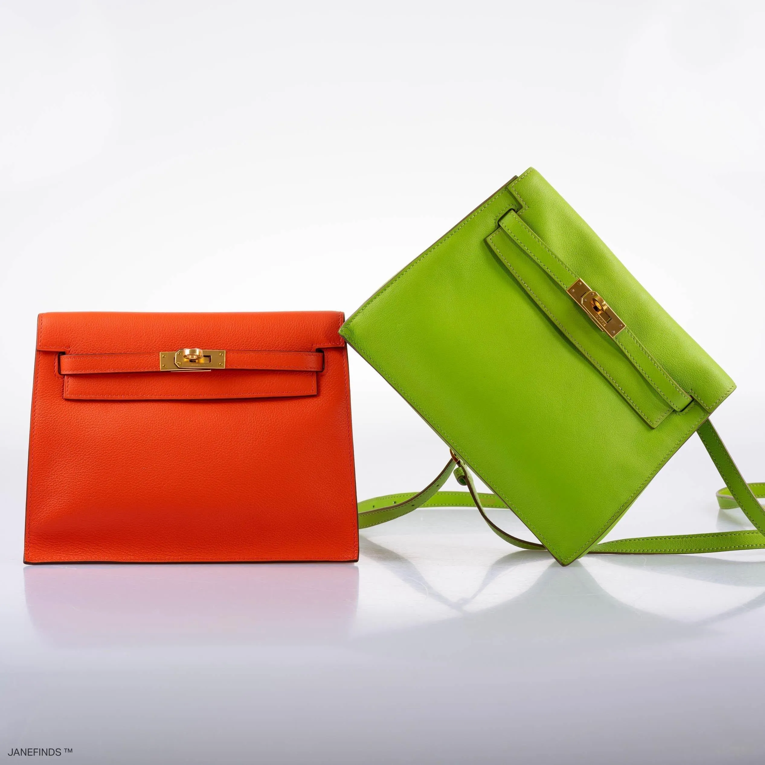 Hermes Kelly Danse II Vert Cru Swift with Gold Hardware - 2004, H Square