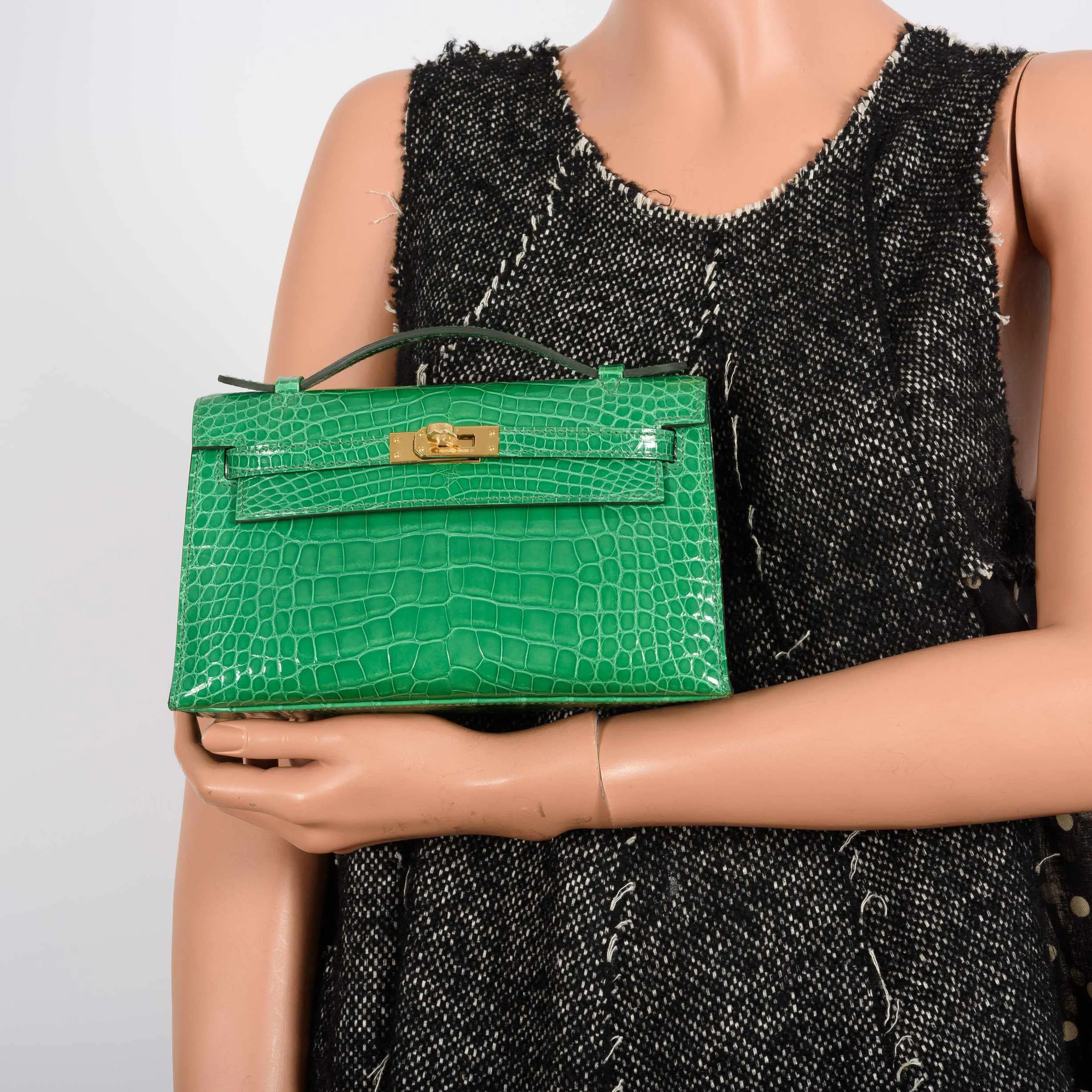 Hermès JPG Kelly Pochette Cactus Emerald Alligator Gold Hardware