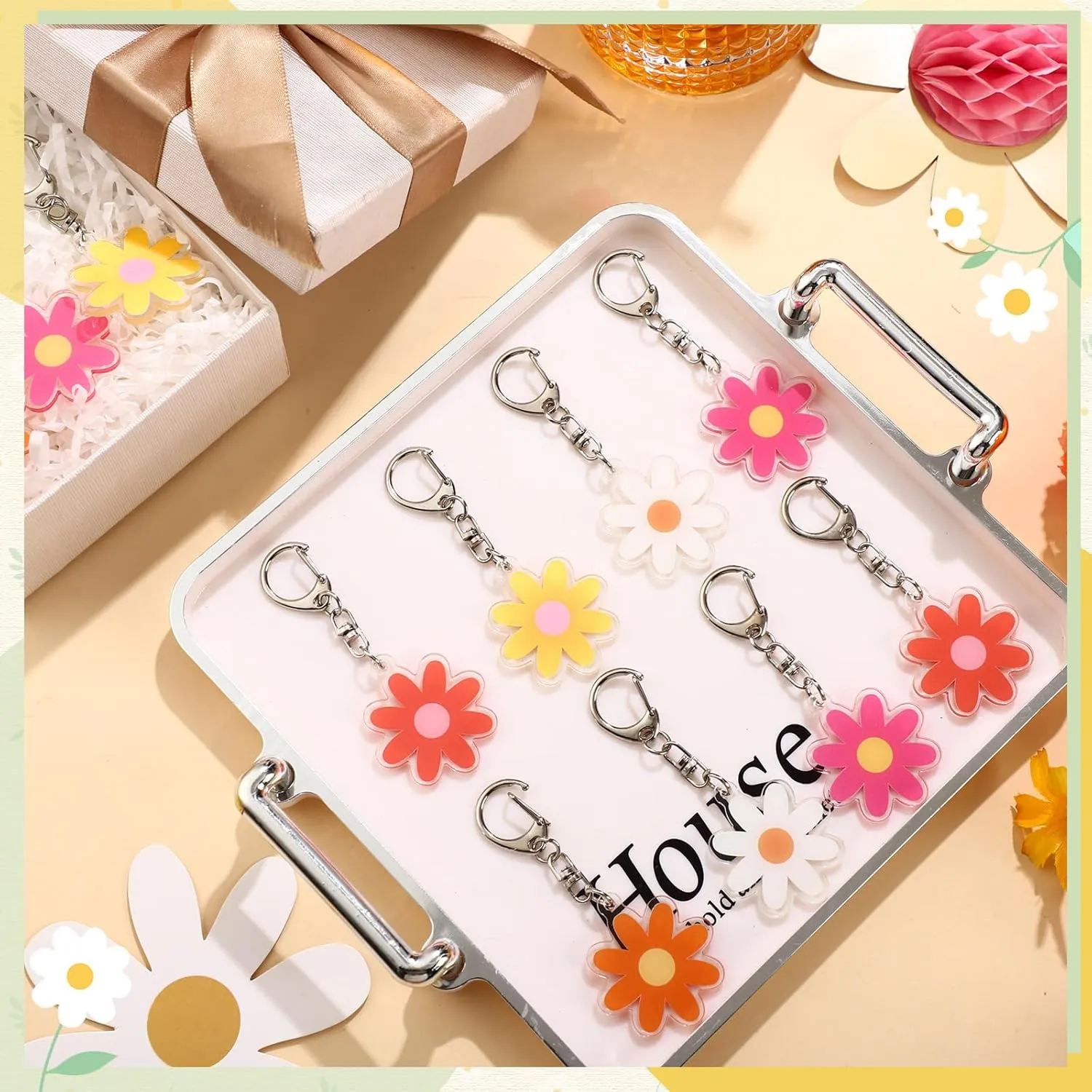 Kenning 50 Pcs Flower Keychain Daisy Party Favors Cute Handbag Key Chain Floral Charm for Mom Mother's Day Handbag Bag Earphone Case Decoration Purse Accessories(Groovy)