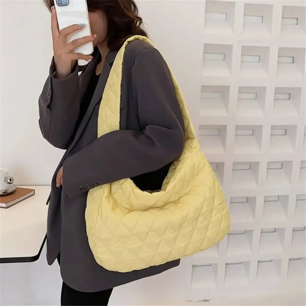 Large Capacity Quilted Tote Bag