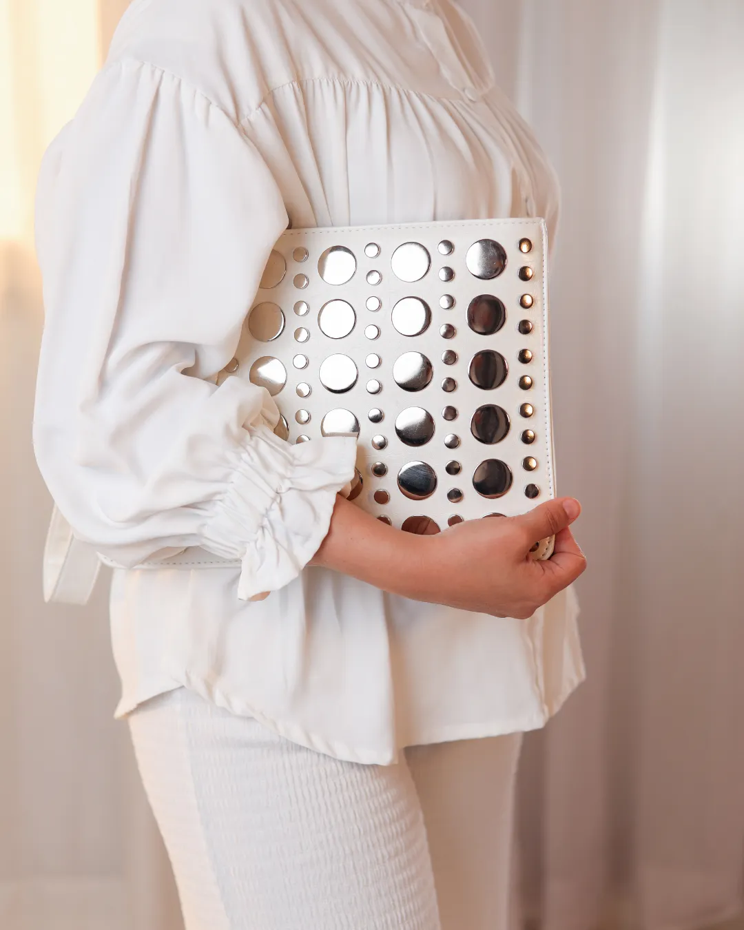 Lunar Clutch