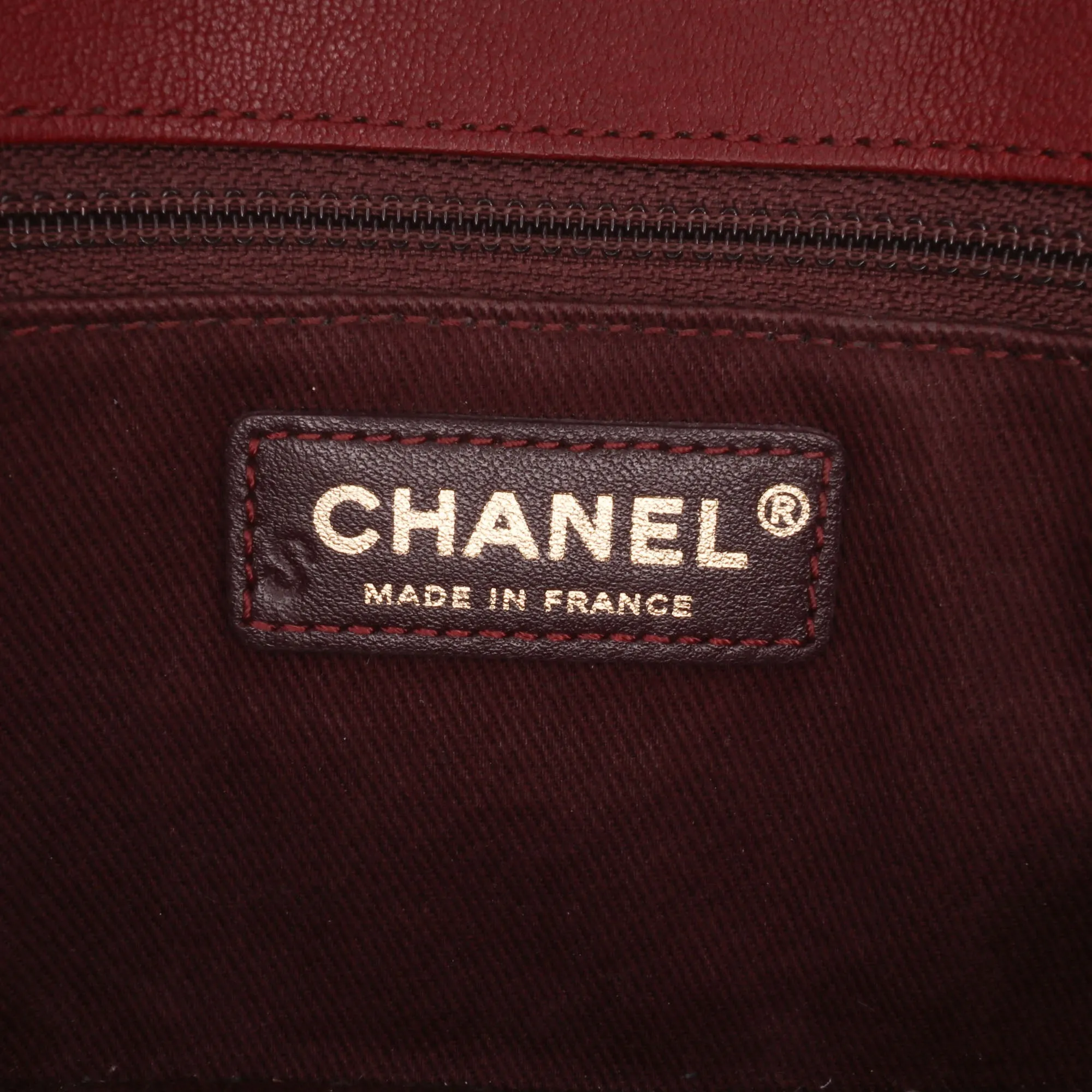 Medium Quilted Sheepskin Front Chain Flap