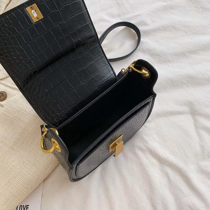 PHOEBE Saddle