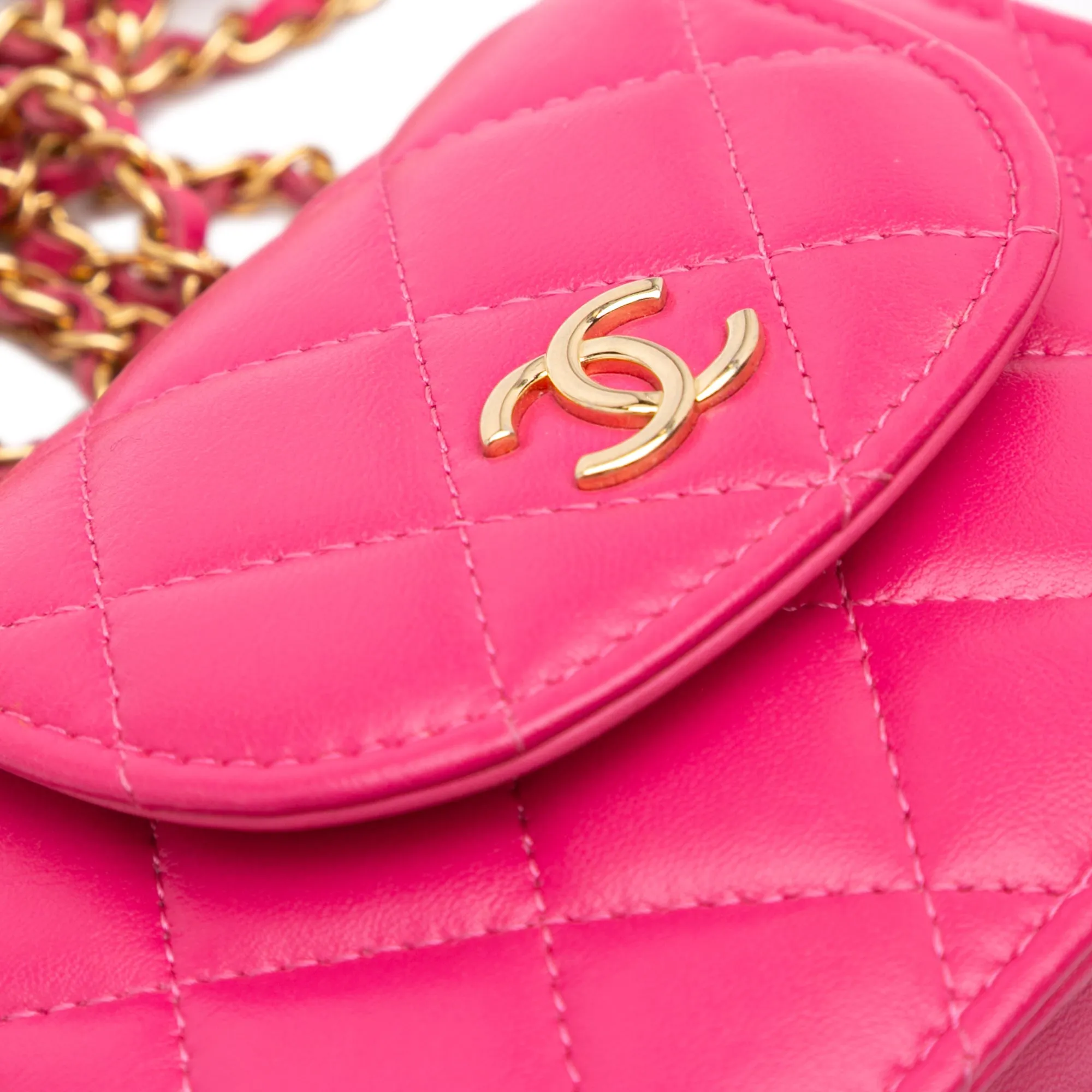 Pink Chanel CC Quilted Lambskin Flap Clutch On Chain Crossbody Bag