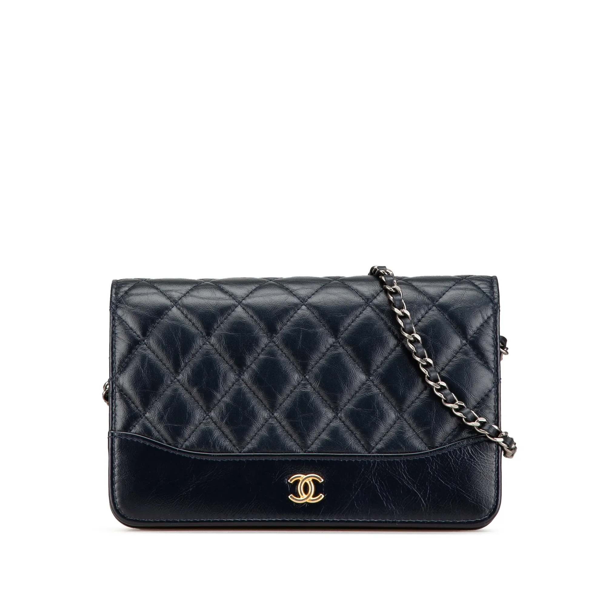 Quilted Aged Calfskin Gabrielle Wallet On Chain