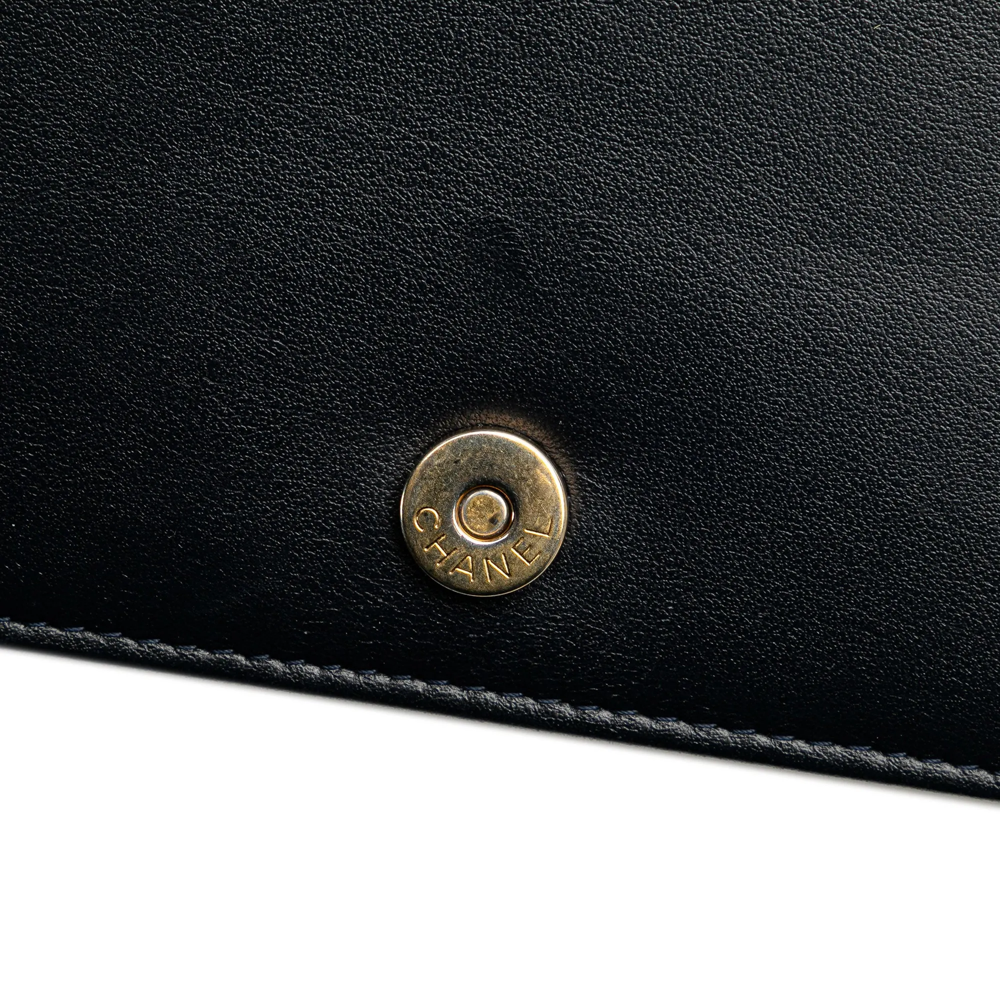 Quilted Aged Calfskin Gabrielle Wallet On Chain
