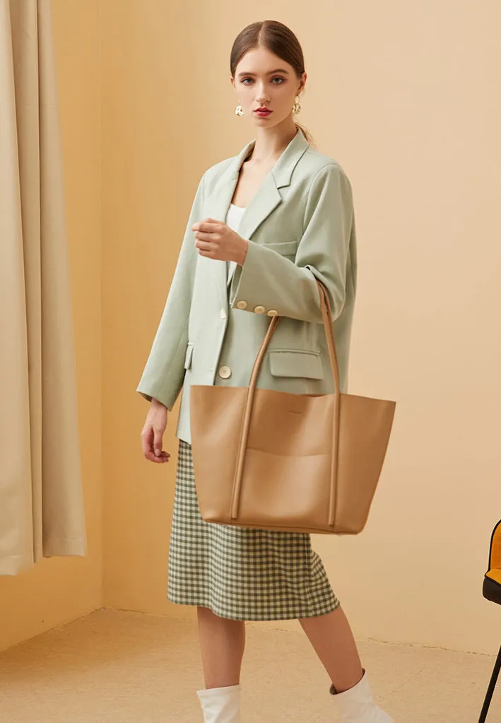 The Trendsetter Tote