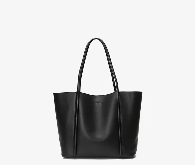 The Trendsetter Tote