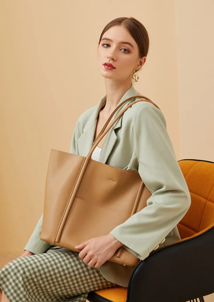 The Trendsetter Tote