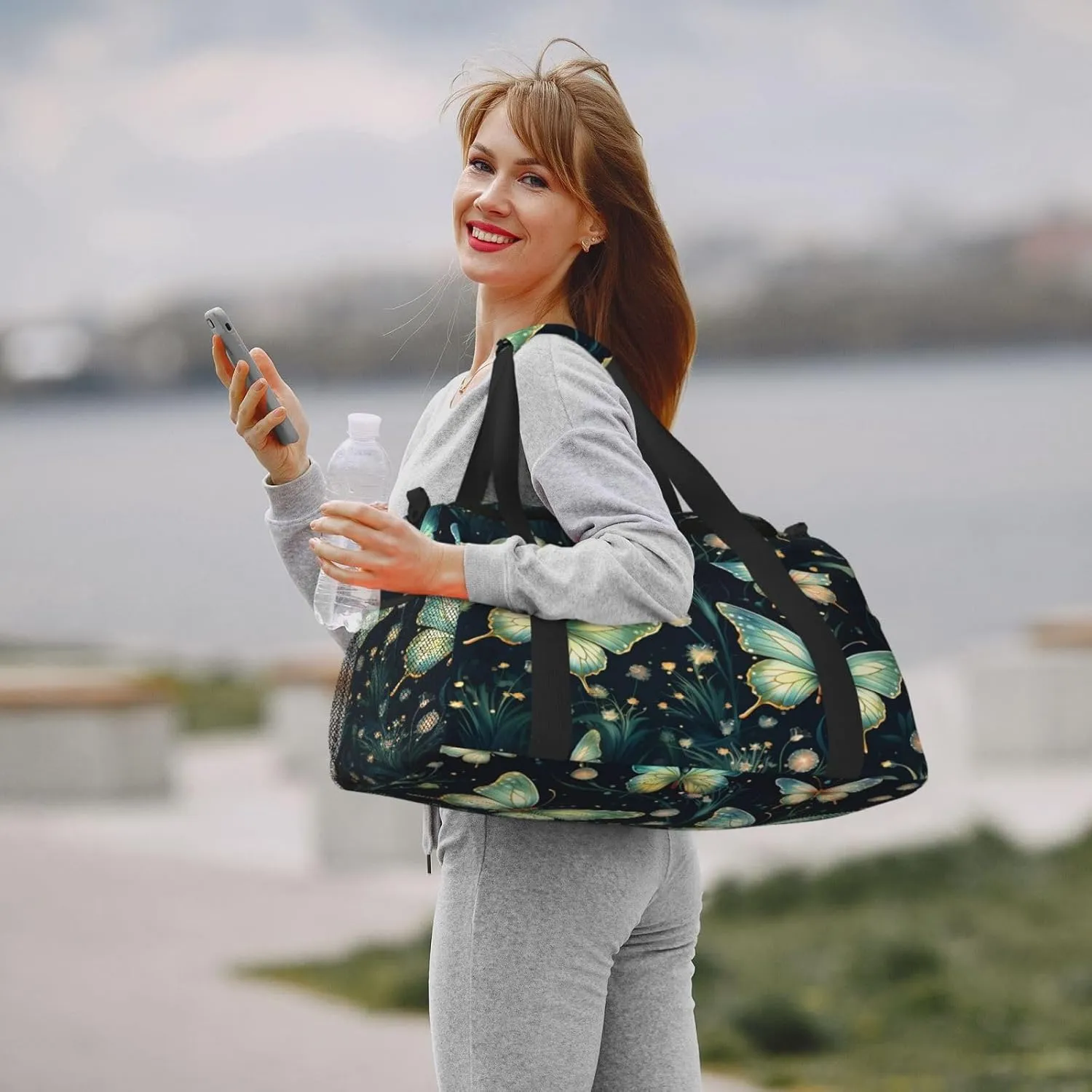 Travel Duffel Bag For Men Women, Green Butterflies Pattern Carry On Sport Gym Bag With Shoulder Strap Lightweight Waterproof Weekender Bag Overnight Bag