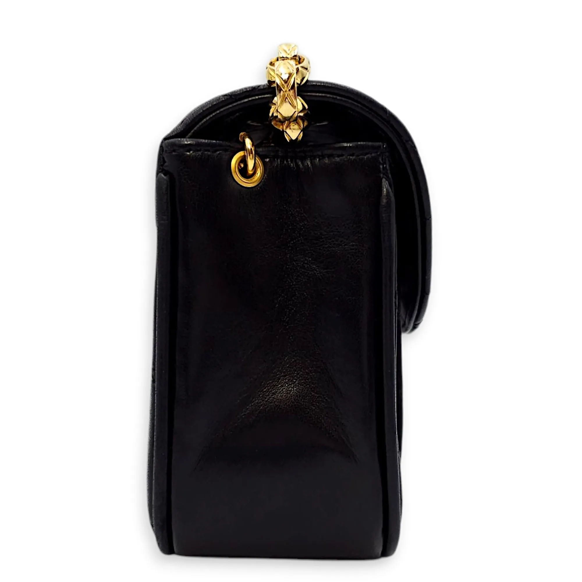 Vintage Flap with Bijoux Chain 17x11x5.5cm Black Crossbody Bag in Lambskin, Gold hardware