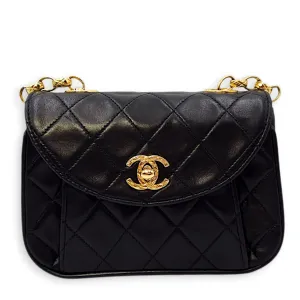 Vintage Flap with Bijoux Chain 17x11x5.5cm Black Crossbody Bag in Lambskin, Gold hardware