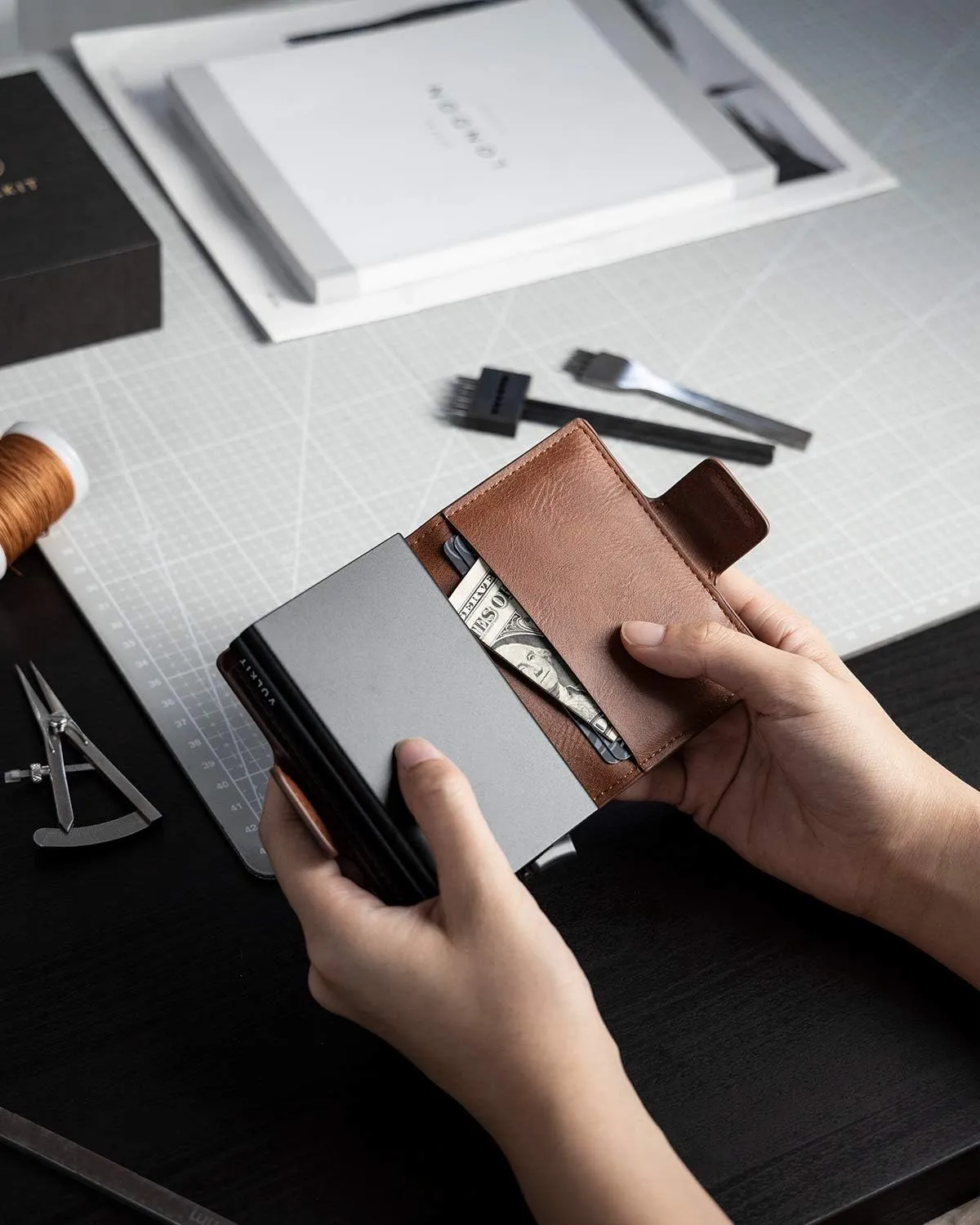 VULKIT Credit Card Holder RFID Blocking Leather Automatic Pop Up Wallet Magnetic Wallet Double Card Case for Men and Women