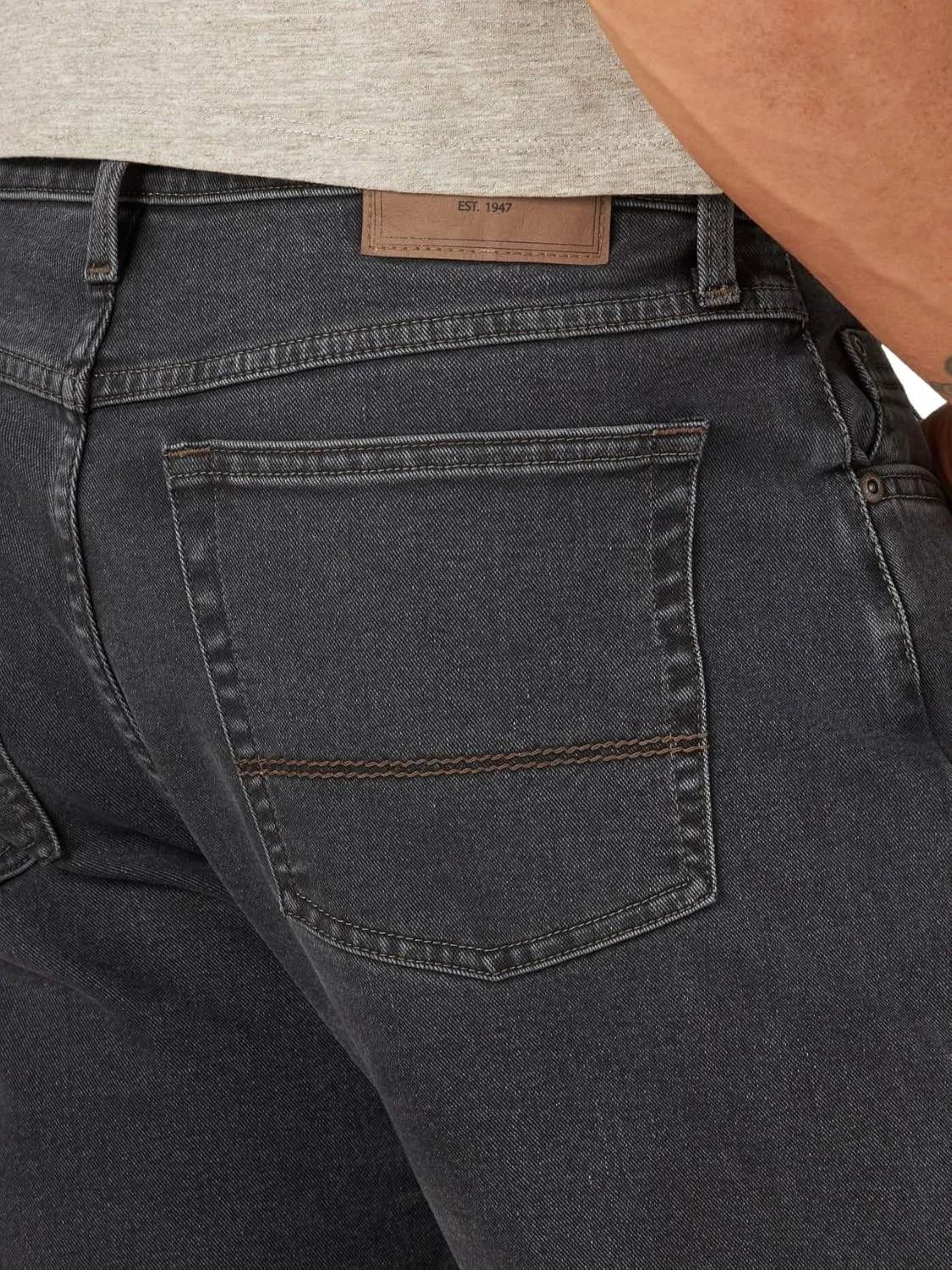 Wrangler Authentics Men's Athletic Fit Stretch Jean